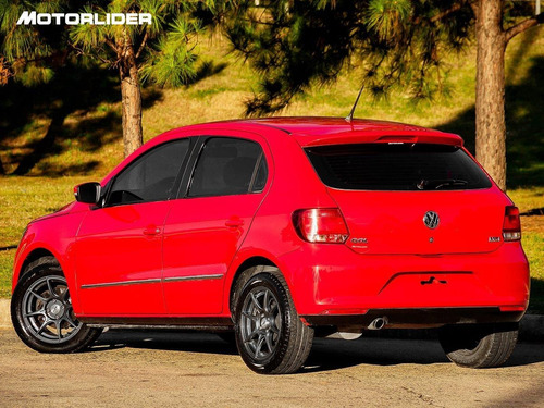 Imagen 3 de 25 de Volkswagen Gol 1.6 Trendline | Permuta / Financia
