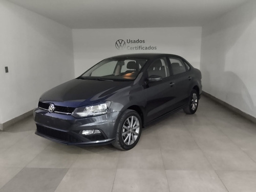 Volkswagen Vento 1.6 Highline At