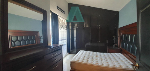Renta De Casa Amueblada En Fracc. Lomas Vallarta, Delrui