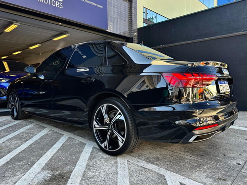 Audi A4 2.0 TFSI MHEV S LINE S TRONIC