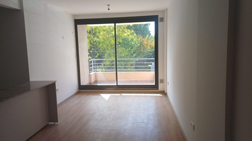 Alquiler Monoambiente En Villa Luro