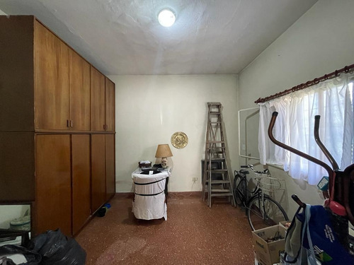 Imagen 6 de 9 de En Venta | Oportunidad Inversores | Excelente Propiedad Ubicada Sobre 3 Lotes De Terreno En Moreno Sur