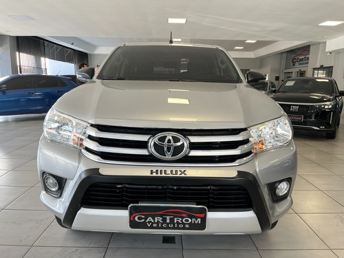 Toyota Hilux 2.7 SR 4X2 CD 16V FLEX 4P MANUAL