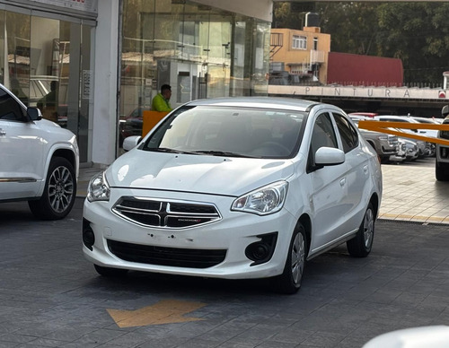 Dodge Attitude 1.2 Se At