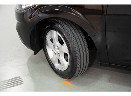 Chevrolet Onix 1.4 MPFI LT 8V FLEX 4P MANUAL