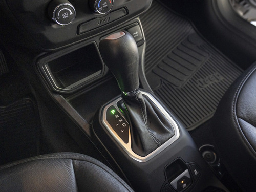 Jeep Renegade 1.8 16V FLEX 4P AUTOMÁTICO