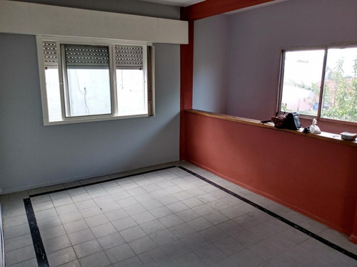 Imagen 5 de 19 de Lindo Ph En 1er Piso 2 Dorm Con Patio En Pb