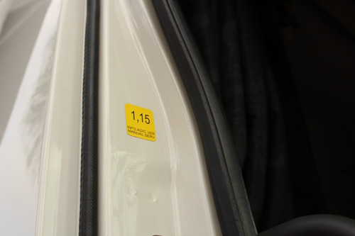 Imagem 8 de 15 de Volvo Vm310 6x2 Branco 2008 Basculante Laranja