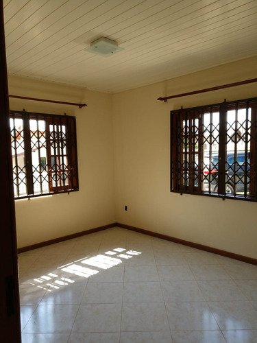 Imagem 5 de 17 de Linda Casa No Profipo | 03 Dormitórios | Estuda Permuta Por Apartamento - Sa01145 - 34596807