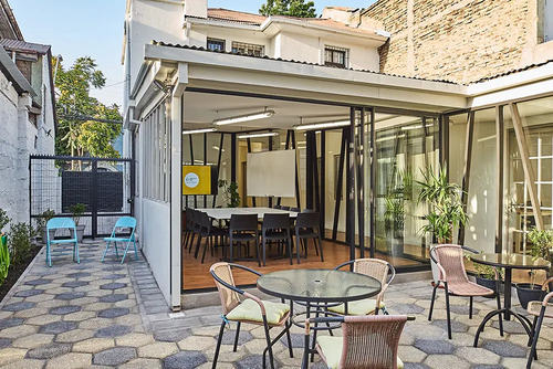 Arriendo Oficina Barrio Italia Casa Remodelada