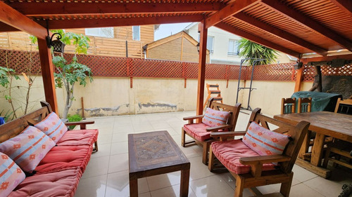 Casa De 94 Mts Construidos 3dorm 3 Baños Precio Conversable