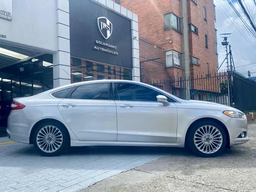 Ford Fusion 2.0 Titanium
