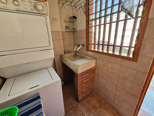 Casa En Venta Urbanización El Castaño