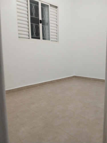 Imagem 8 de 10 de Aluguel Casa 03 Quartos S/ Condomínio - 10 Minutos Centro-bh