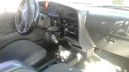 Toyota Hilux 3.0 D/cab 4x2 D Srv 2002