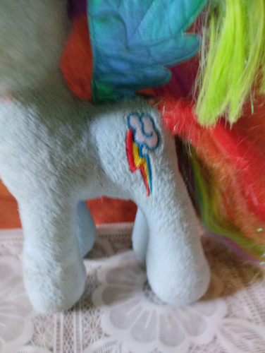 Muñeca De Peluche My Little Pony Rainbow Dash Hasbro (Usado)