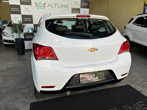 Chevrolet Onix 1.4 Lt Aut. 5p