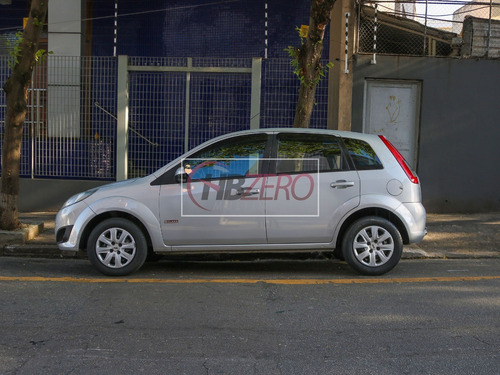 Imagem 3 de 15 de Ford Fiesta 1.6 2013