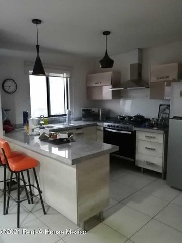 Imagen 6 de 13 de Se Renta Casa Amueblada En Provenza De 3 Recamaras Y 3 Baños