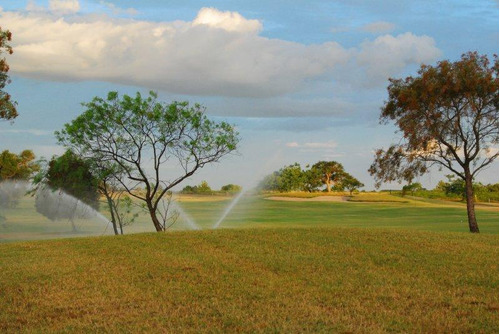 Oportunidad Gran Lote Interno De 3556 M2 Muy Lindas Vistas En Venta - Carmelo Golf
