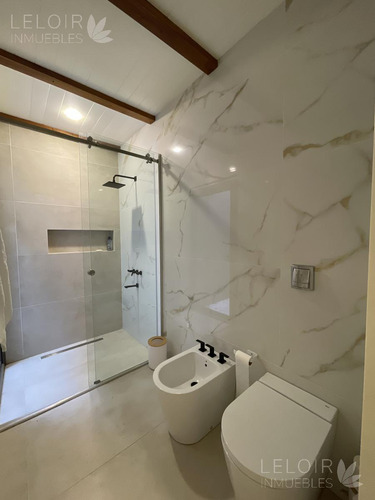Casa En Venta 3 Dormitorios En Parque Leloir