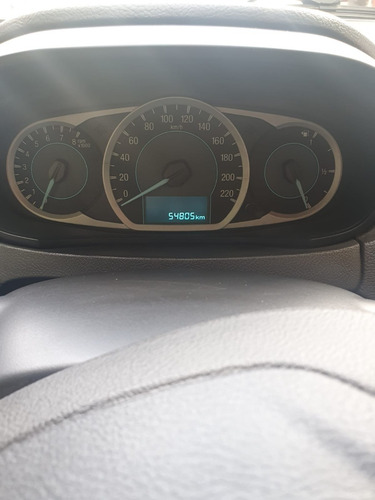 Imagen 9 de 10 de Ford Ka 1.5 Sel