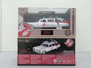 auto cazafantasmas precio Cadillac Ecto 1 Cazafantasmas Escala 1:32, 12cms Metálico