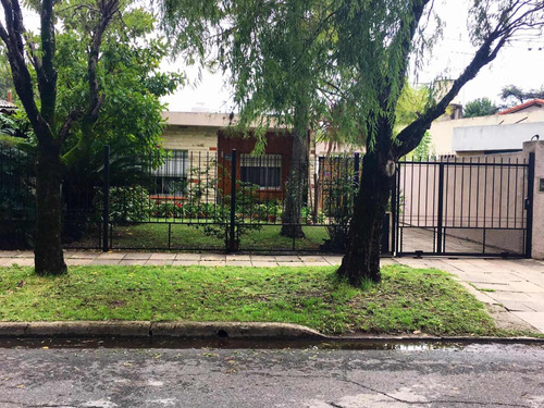 Bajó El Precio!!!!! Vende O Permuta Impecable Casa En Ituzaingó Norte