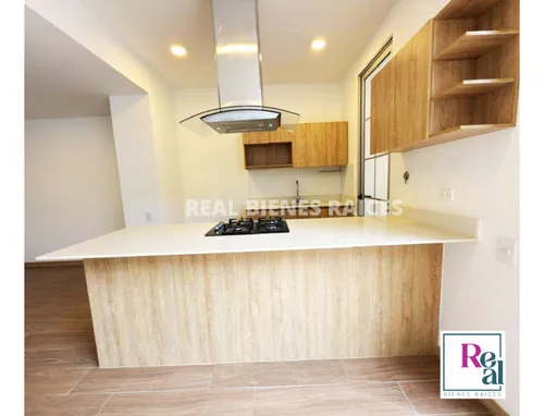 Casa Unifamiliar En Unidad Cerrada Excelente Ubicación
