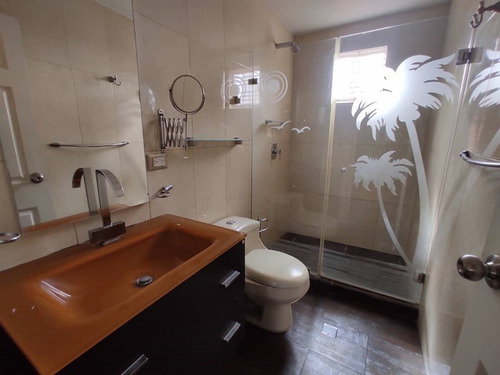 Imagen 10 de 14 de Hermoso Town House En Villas Del Valle