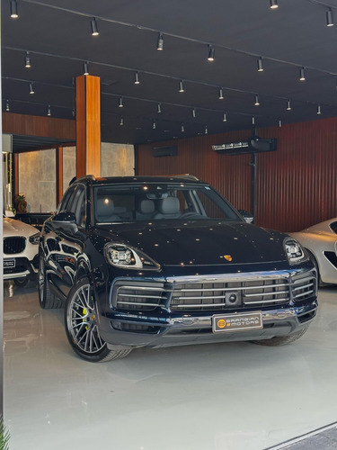Porsche Cayenne E-Hybrid 3.0 V6 462cv