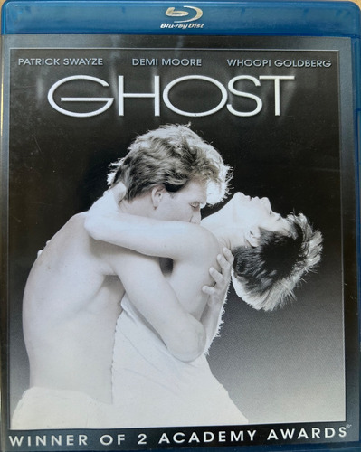 Pelicula Ghost La Sombra Del Amor Blu-ray Original