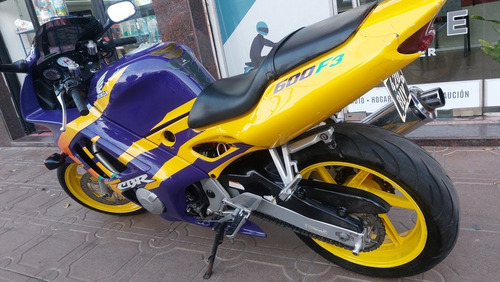 Imagen 5 de 10 de Honda Cbr 600 F3