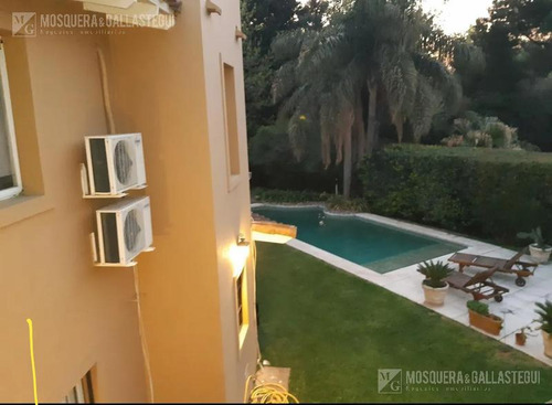 Casa En Venta En Pilar Village