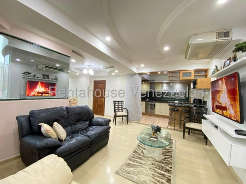 En Venta Hermoso Apartamento En Urb. La Soledad #25-21841 Rm