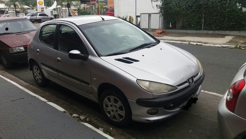 Peugeot 206 2008 1.4 Presence Flex 5p