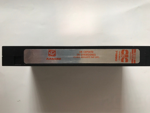 Vhs Ferris Bueller Day Off Un Experto En Diversiones Matthew (Usado)
