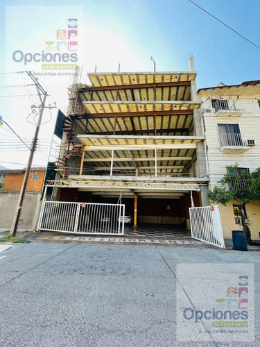 Imagen 2 de 2 de Edificio Comercial - Fraccionamiento Las Granjas