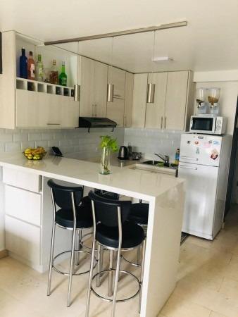 Vende Departamento En Morón Centro- Permuta