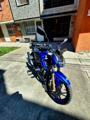 Apache Fi Azul Mate Con Accesoriosen Buen Estado
