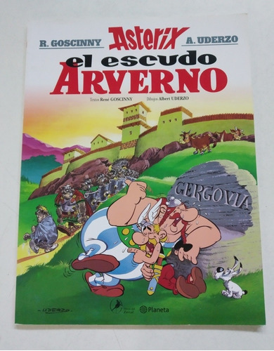 Asterix El Escudo Arverno Historieta