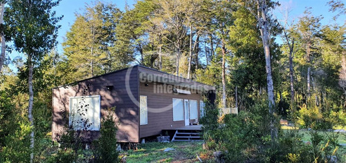 Casa En Venta De 2 Dorm. En Puerto Varas