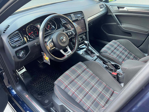 Imagen 11 de 16 de Volkswagen Golf 2018 2.0 Gti Tsi App Connect