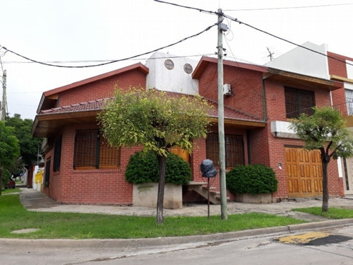 Casa Venta Isidro Casanova Centro
