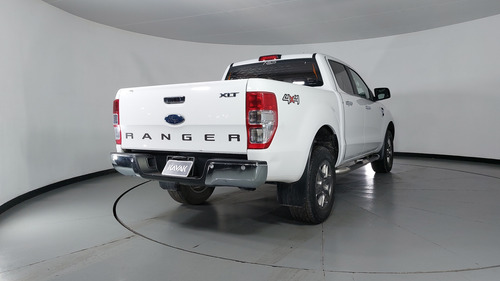 Ford Ranger 3.2 DIESEL XLT CREW CAB AUTO 4WD PIEL