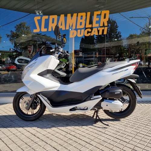 Imagen 14 de 16 de Honda Pcx 150 2017 Ducati Rosario