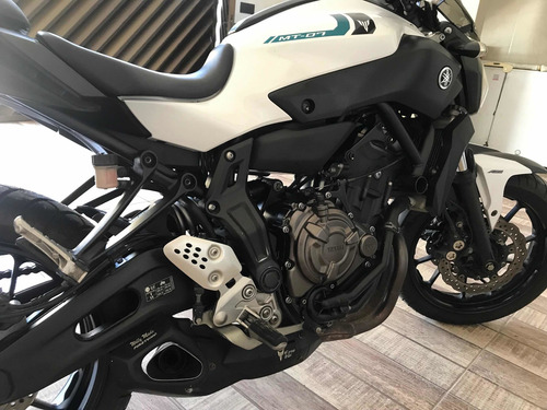 Imagem 5 de 7 de Yamaha Mt 07 Abs