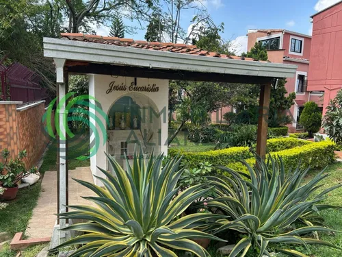 Casa En Venta En La Rioja. Cod V61695