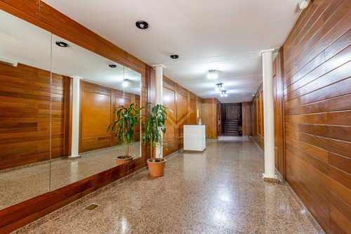 Imagen 17 de 19 de Departamento 2 Ambientes En Venta Belgrano Muy Bien Ubicado