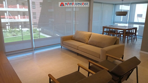Condominio Acorus Leloir